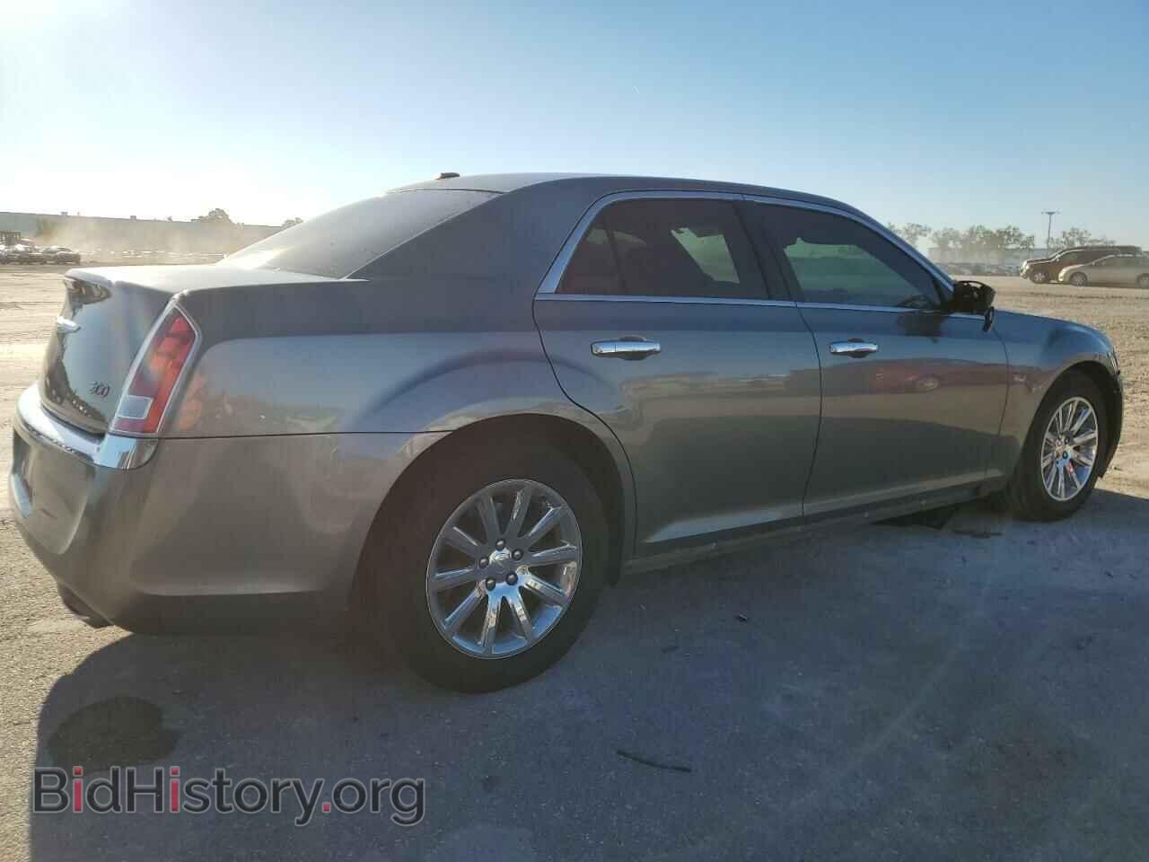 2012 CHRYSLER 300 - VIN: 2C3CCACG1CH253108 - Фото 3