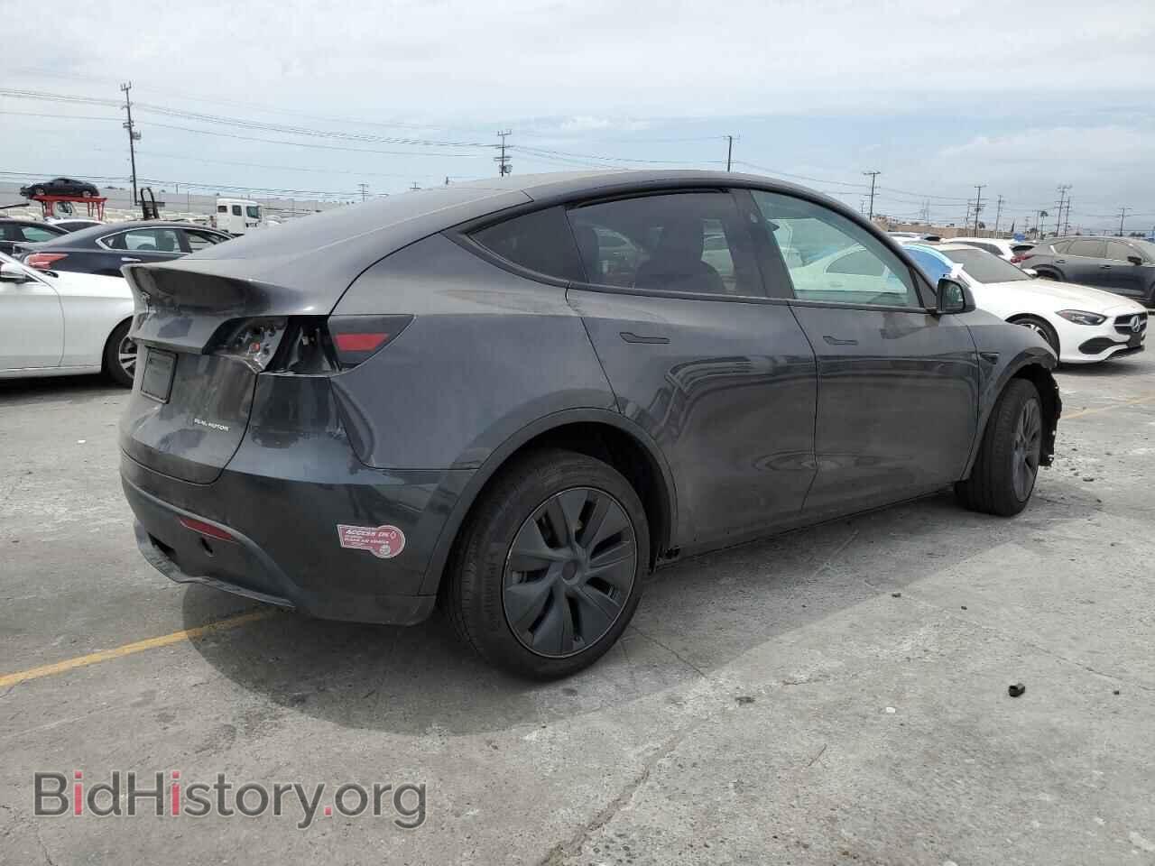 2024 TESLA MODEL Y - VIN: 7SAYGDEEXRF180874 - Фото 3