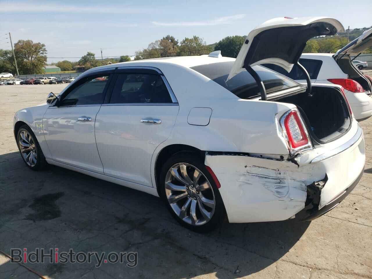 2018 CHRYSLER 300 - VIN: 2C3CCAEG7JH207972 - Фото 2