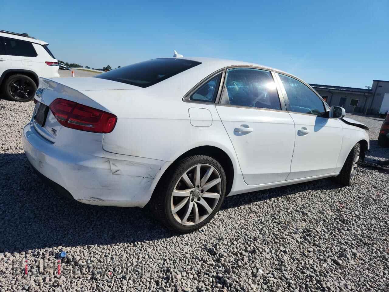 2011 AUDI A4 - VIN: WAUBFAFL0BN025434 - Фото 3