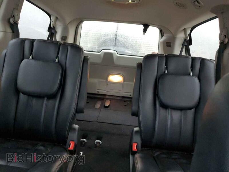 2015 Chrysler MINIVAN (VIN 2C4RC1BG5FR696304) — photo 10 of 13