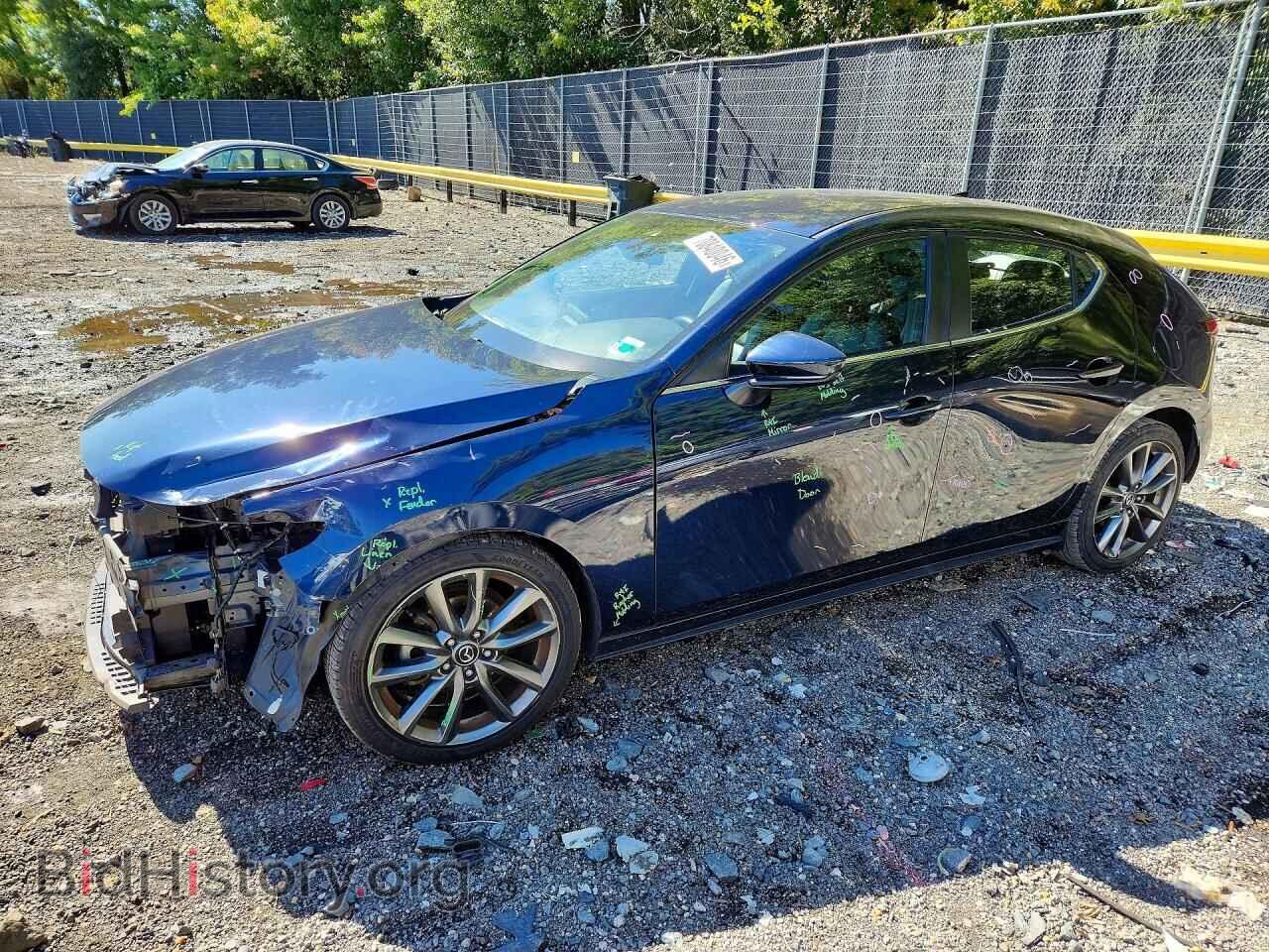 Фотография JM1BPAMM3K1118077 - MAZDA 3 2019