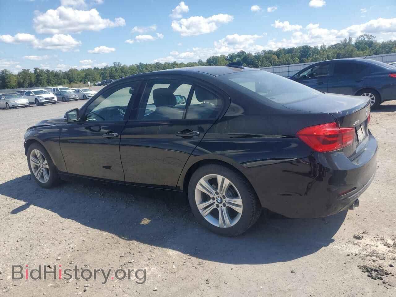 2016 BMW 3 SERIES - VIN: WBA8E3G50GNU01484 - Фото 2