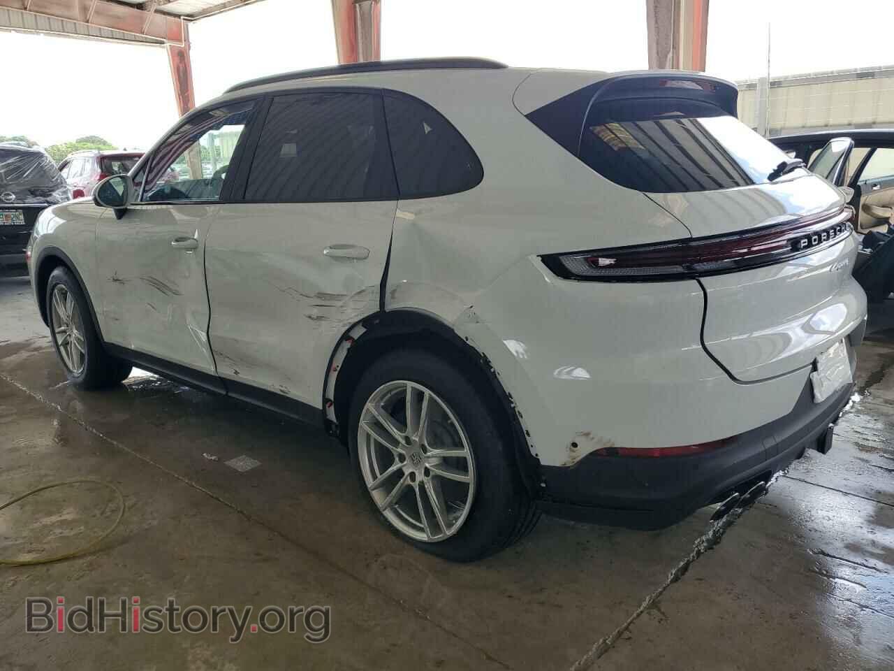 2024 PORSCHE CAYENNE - VIN: WP1AA2AY9RDA01234 - Фото 2