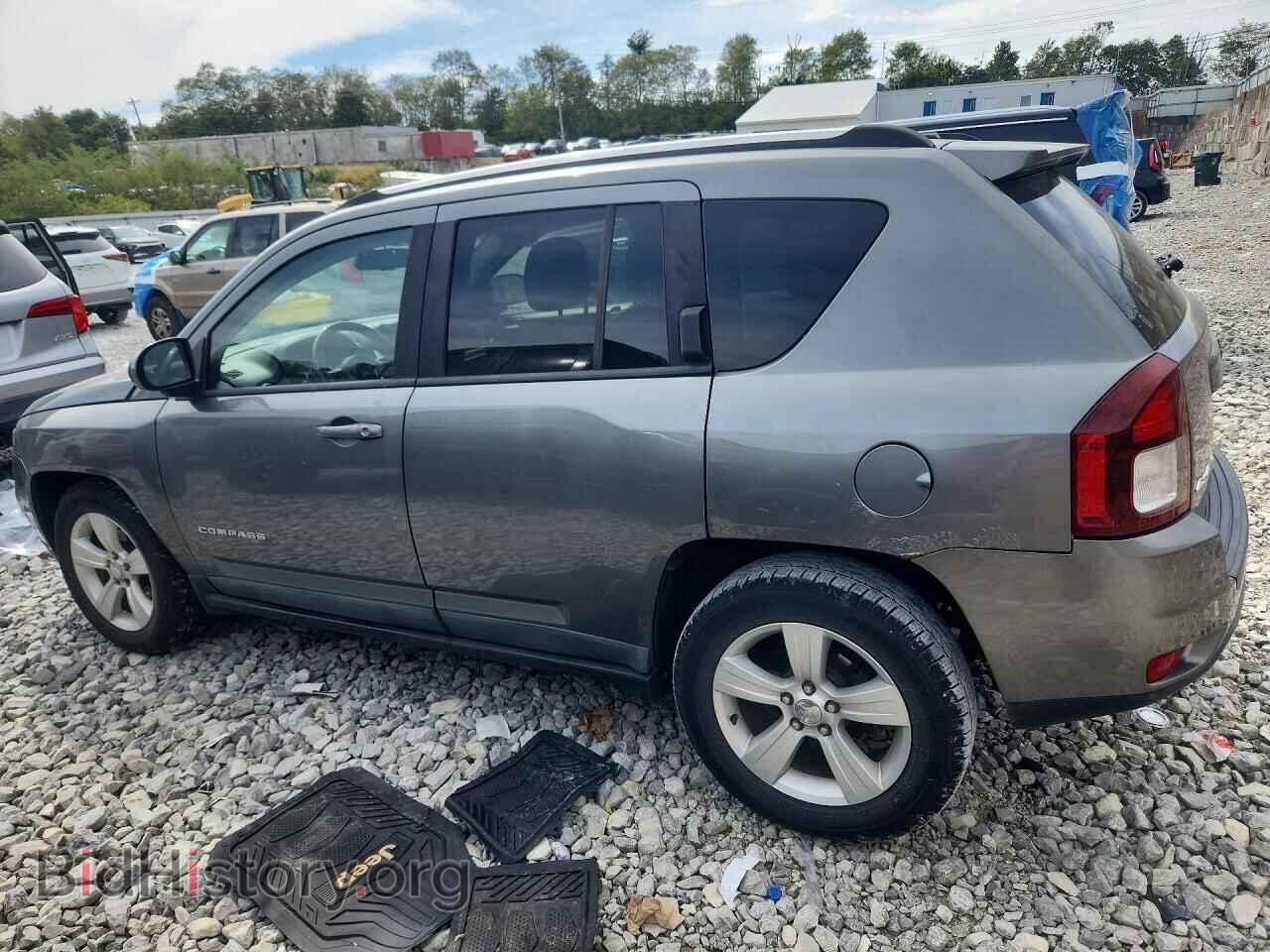 2014 JEEP COMPASS - VIN: 1C4NJDEB4ED546319 - Photo 2