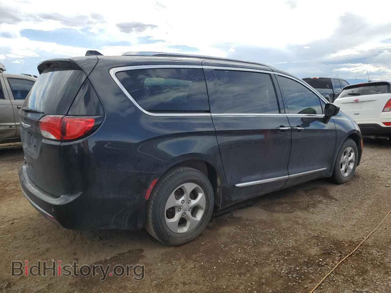 2017 CHRYSLER PACIFICA - VIN: 2C4RC1EG7HR796466 - Фото 3