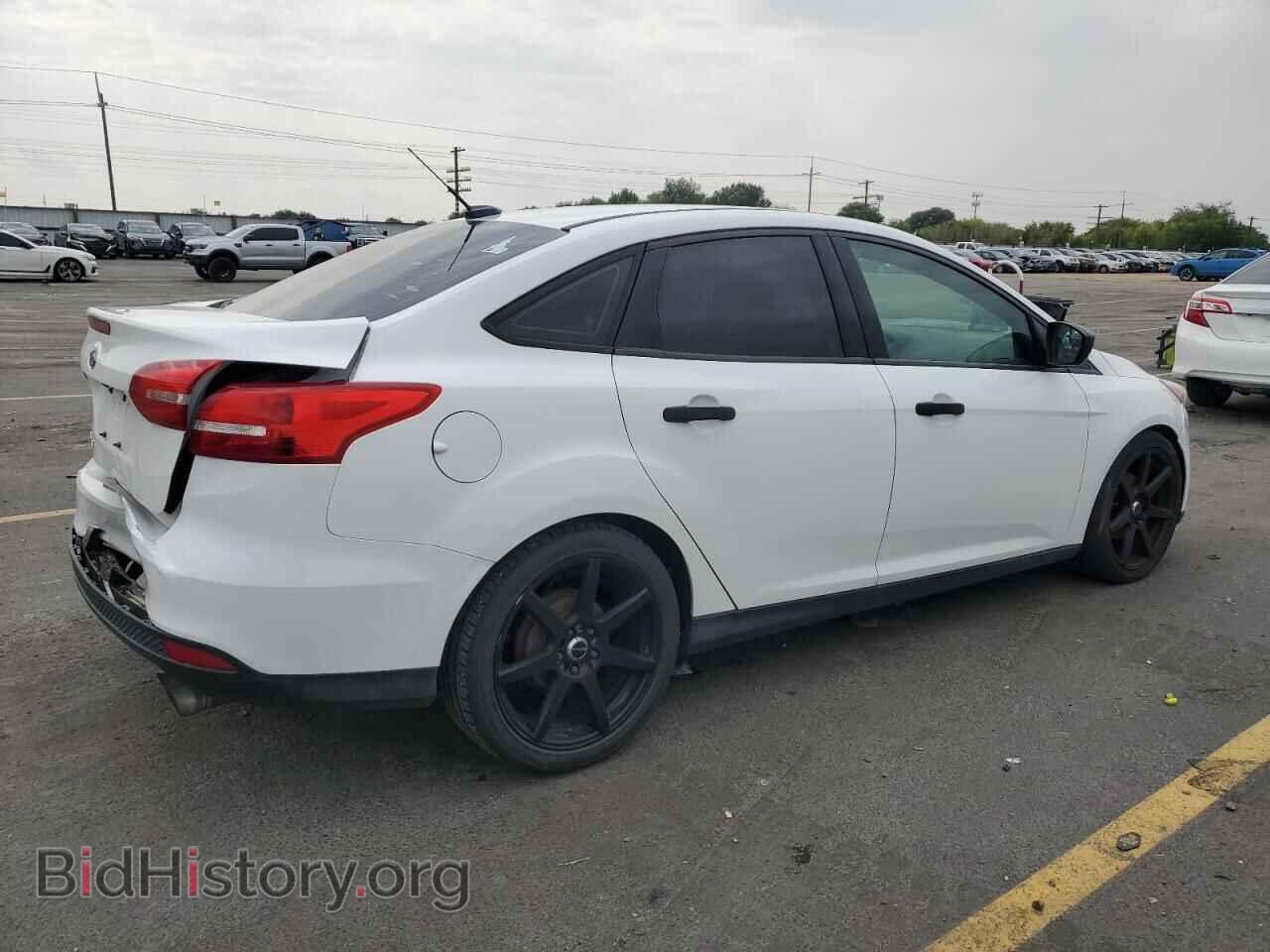 2016 FORD FOCUS - VIN: 1FADP3E22GL380532 - Фото 3