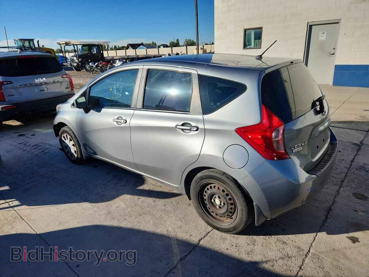 2015 NISSAN VERSA - VIN: 3N1CE2CP5FL377389 - Photo 2