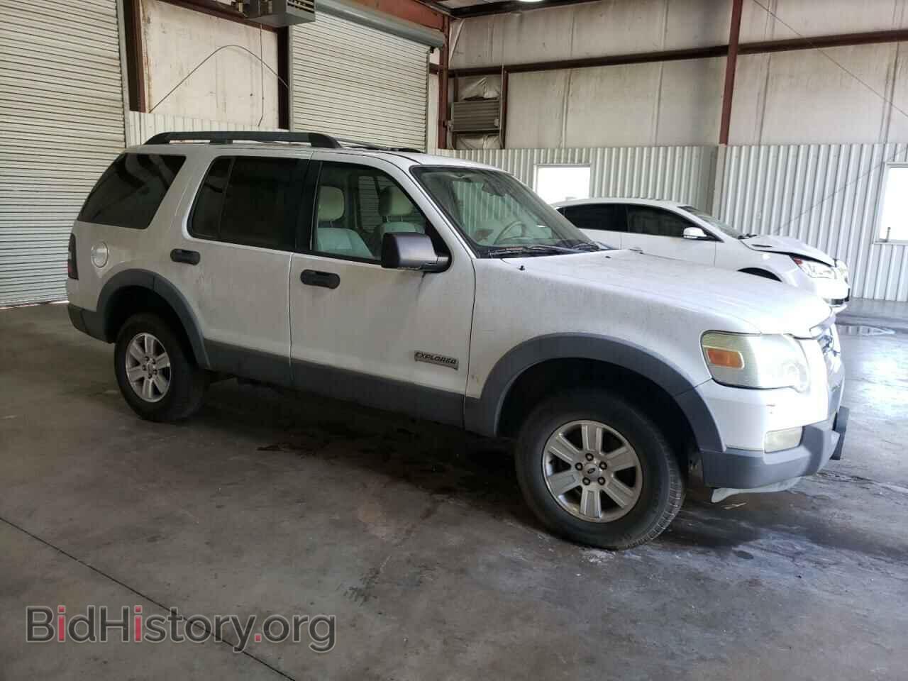 2006 FORD EXPLORER - VIN: 1FMEU73E86UB01455 - Фото 4