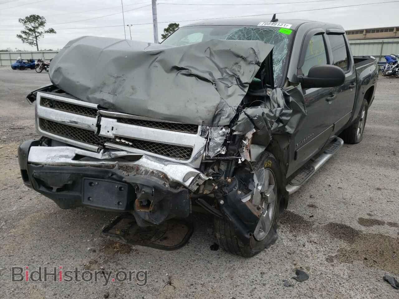 2011 CHEVROLET SILVERADO - VIN: 3GCPCSE00BG187829 - Фото 2