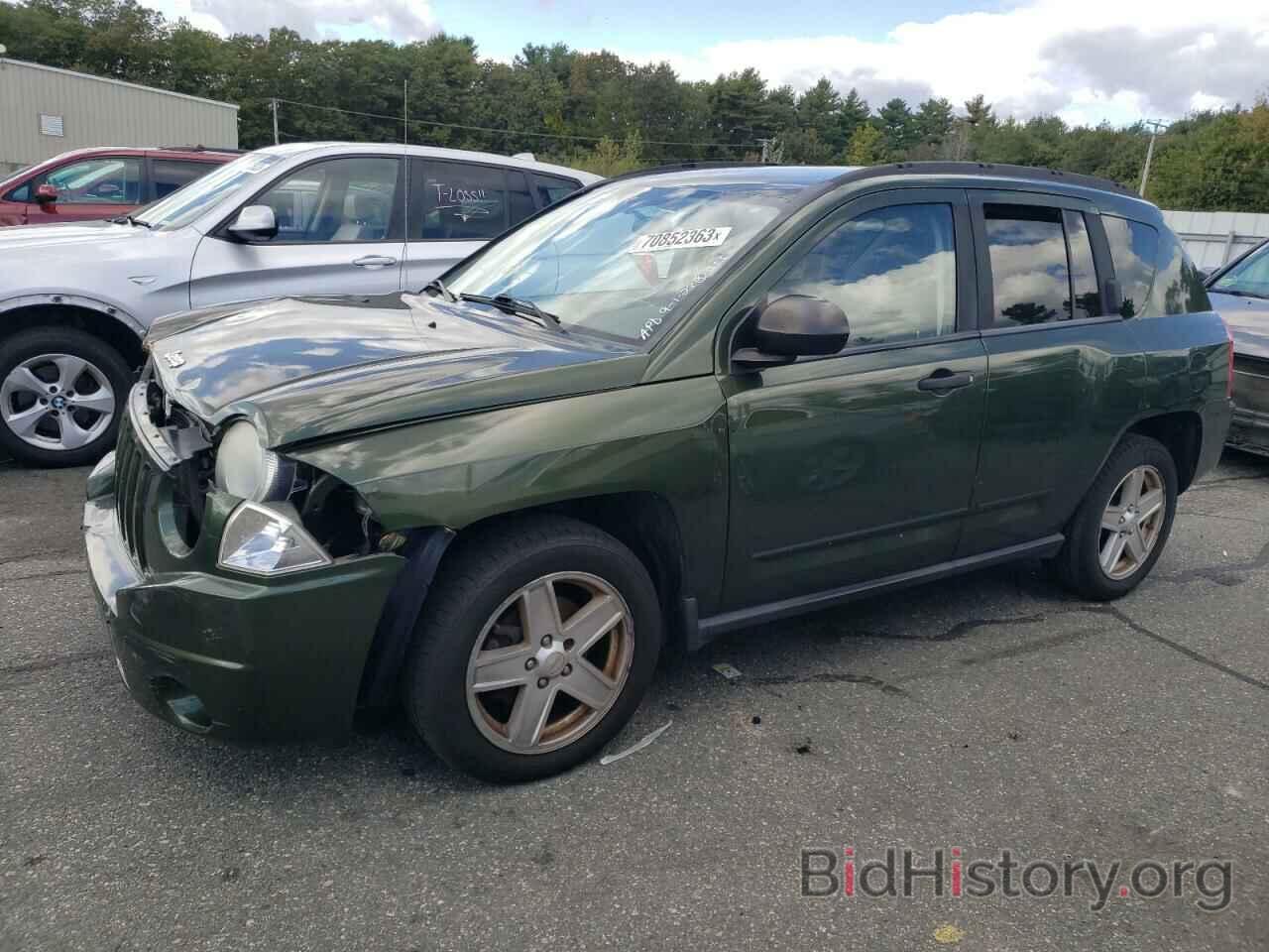 Photo 1J8FF47W38D631753 - JEEP COMPASS 2008