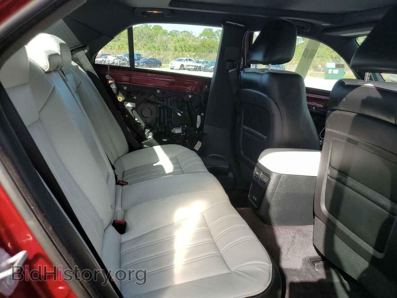 2018 CHRYSLER 300 - VIN: 2C3CCABG0JH190095 - Фото 10