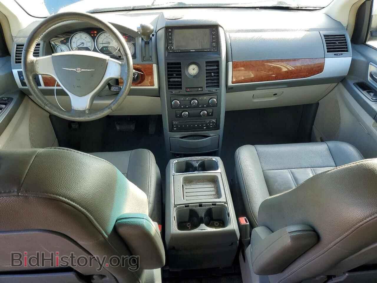 2008 Chrysler MINIVAN (VIN 2A8HR54P48R623810) — фото 8 из 15