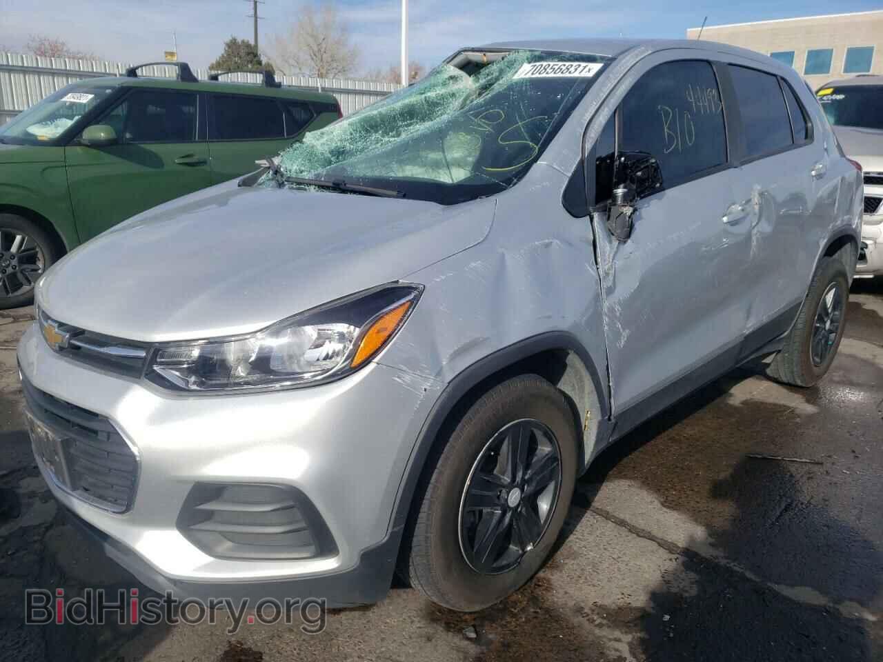 2017 CHEVROLET TRAX - VIN: 3GNCJNSB6HL191337 - Фото 2