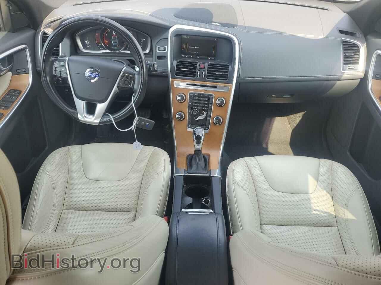 2015 VOLVO XC60 - VIN: YV4902RD2F2615636 - Фото 8