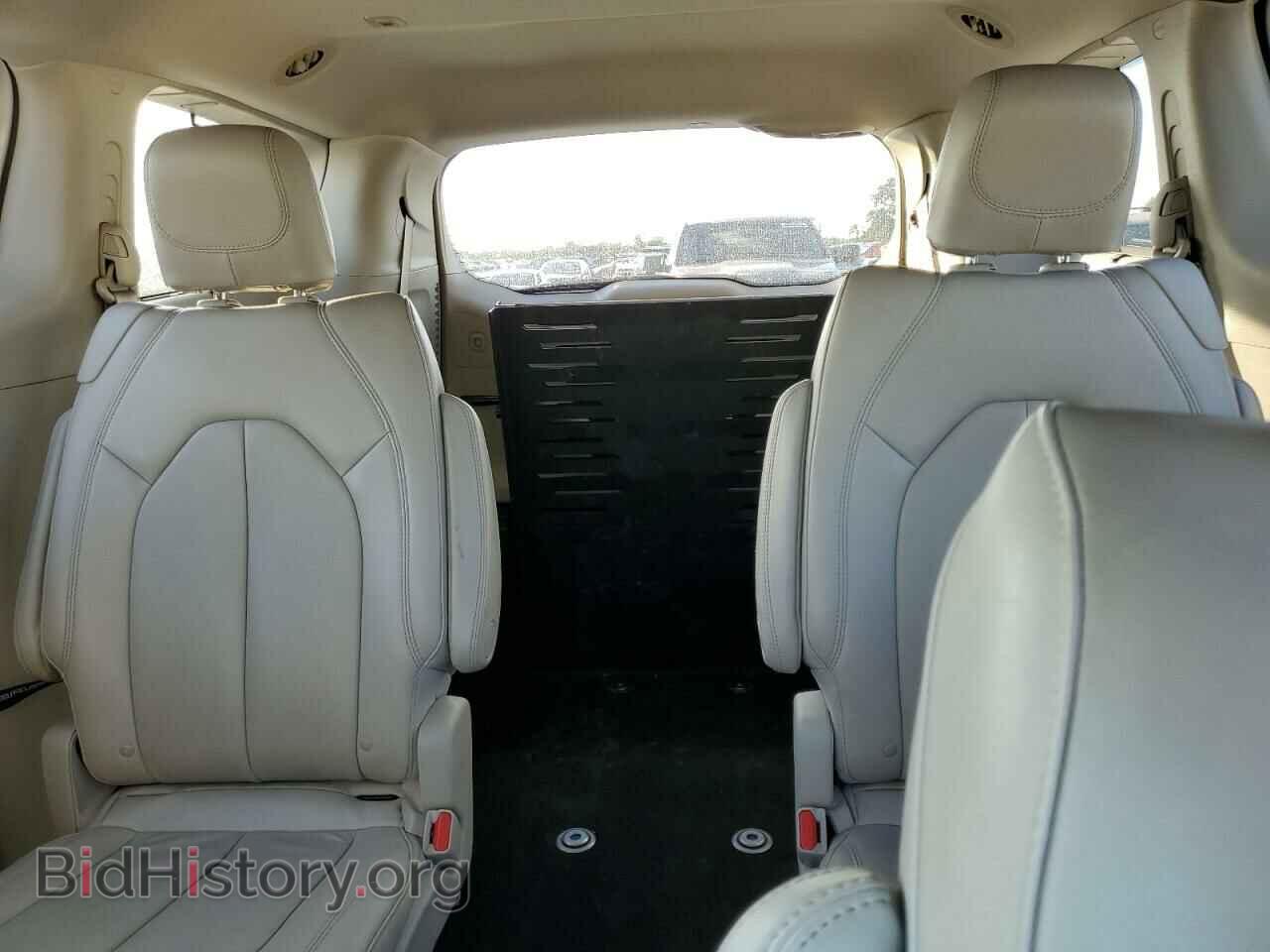 2017 CHRYSLER PACIFICA - VIN: 2C4RC1BGXHR837838 - Фото 10