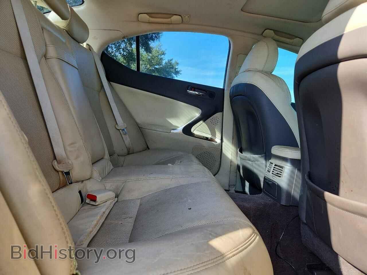 2011 LEXUS IS - VIN: JTHBF5C28B2101164 - Photo 10