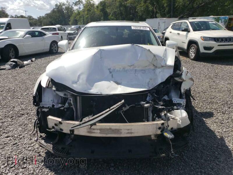 2015 Lexus IS (VIN JTHBF1D25F5060567) — фото 5 из 13