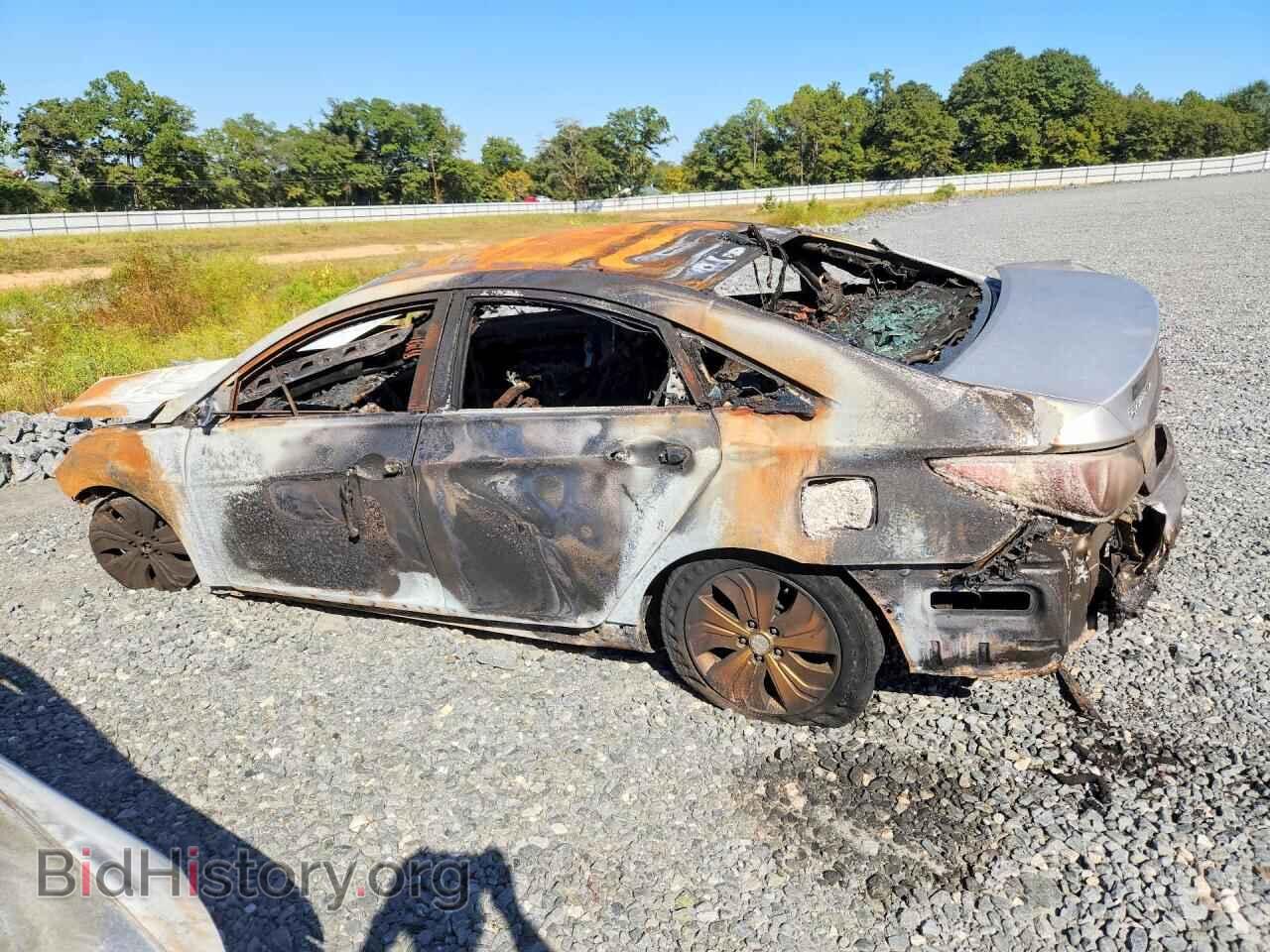 2013 HYUNDAI SONATA - VIN: KMHEC4A46DA089042 - Фото 2