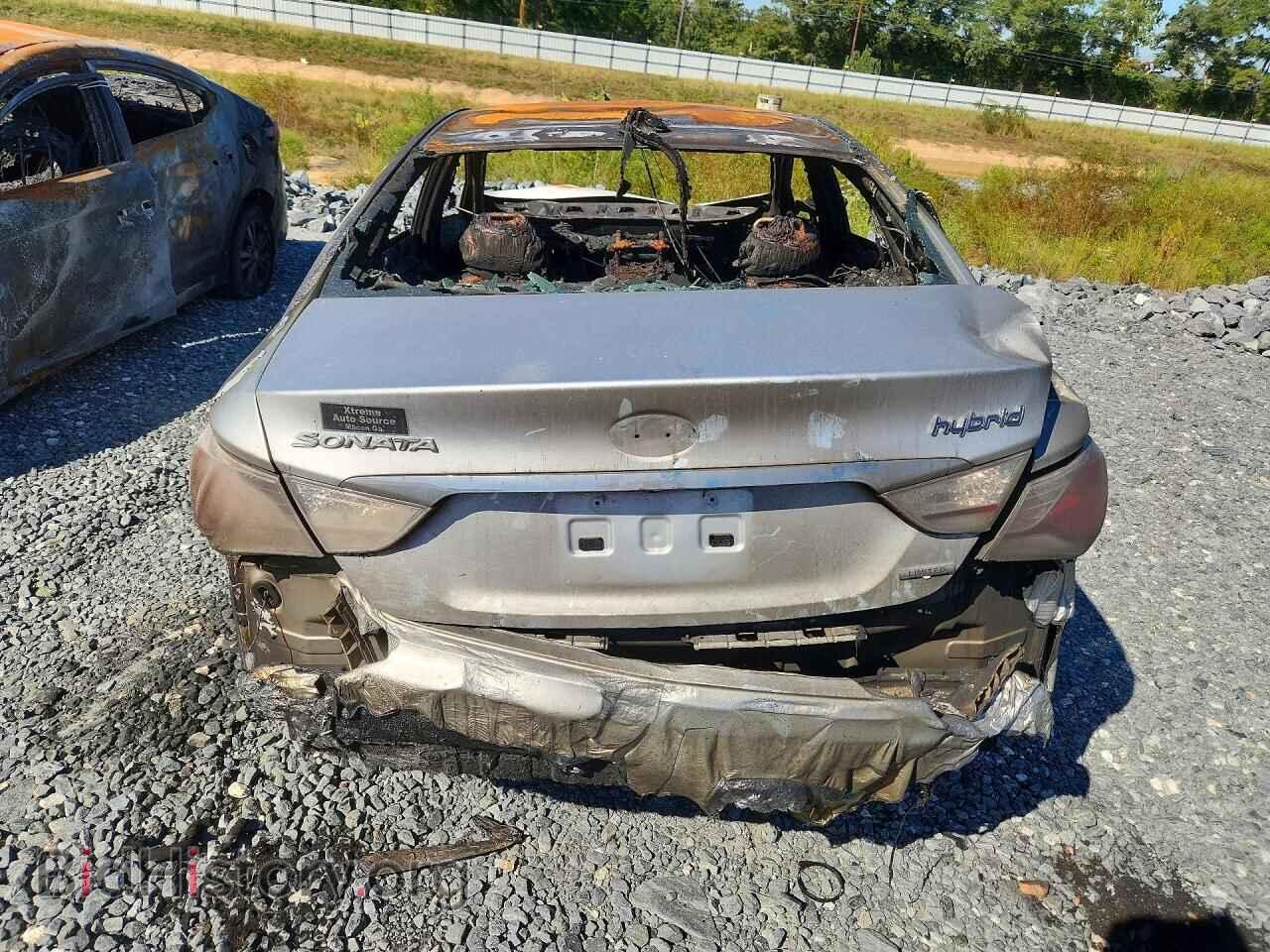 2013 HYUNDAI SONATA - VIN: KMHEC4A46DA089042 - Фото 6