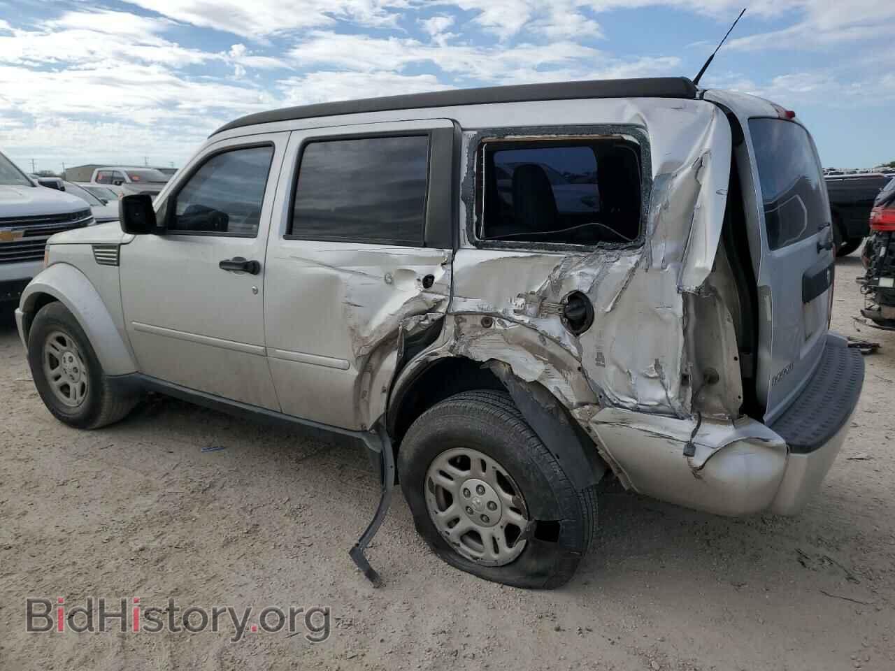 2011 DODGE NITRO - VIN: 1D4PT2GK7BW506825 - Photo 2