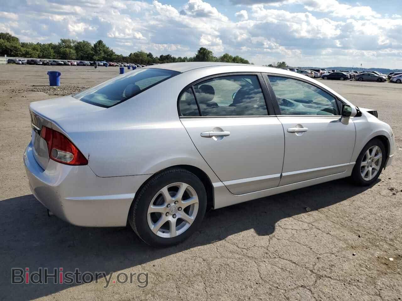 2010 HONDA CIVIC - VIN: 2HGFA1F51AH308373 - Фото 3