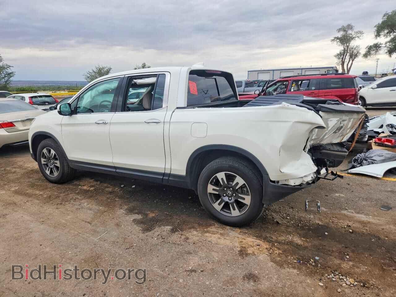 2019 HONDA RIDGELINE - VIN: 5FPYK3F7XKB025714 - Photo 2