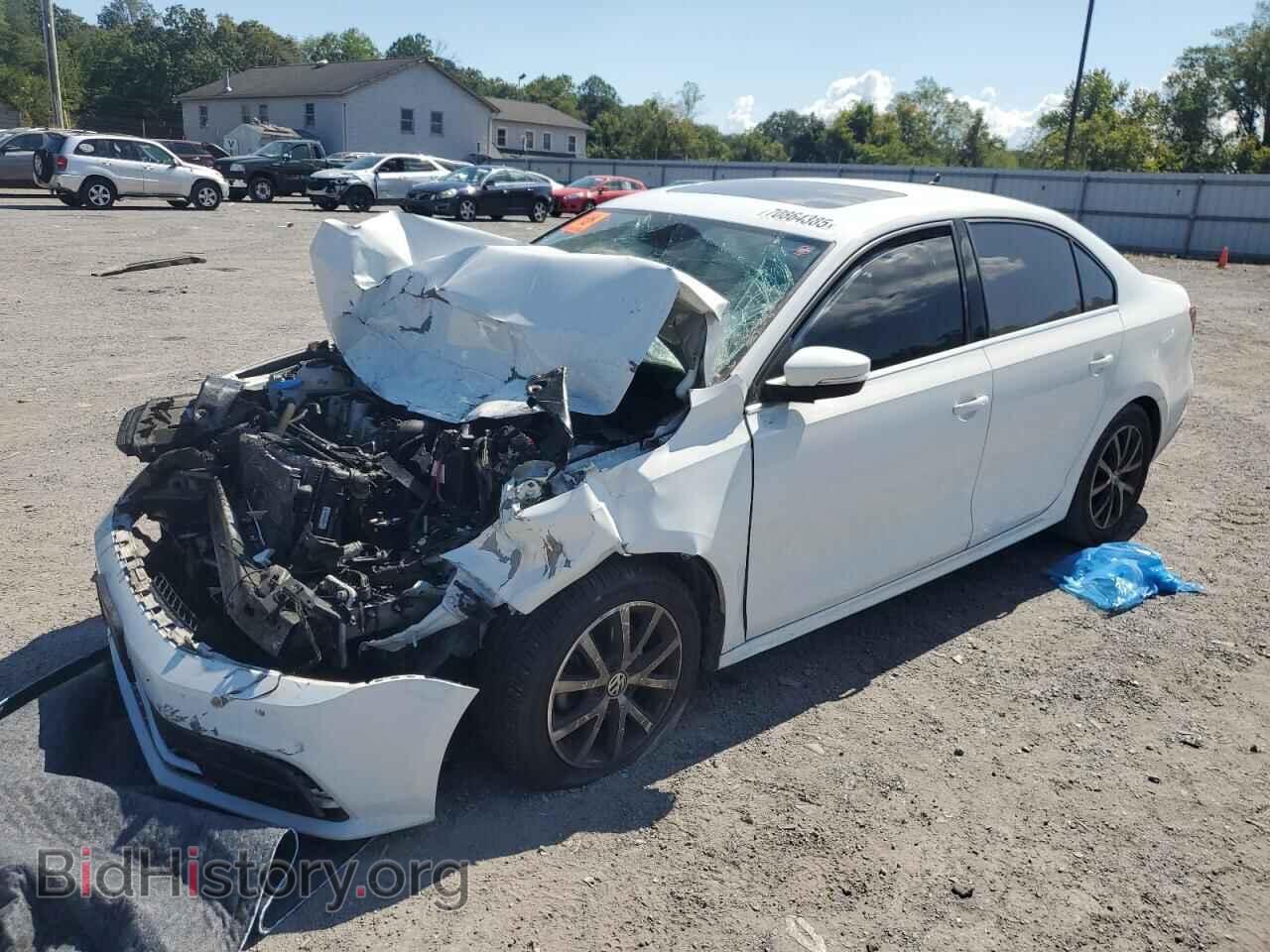 Фотография 3VWDB7AJ2HM314959 - VOLKSWAGEN JETTA 2017