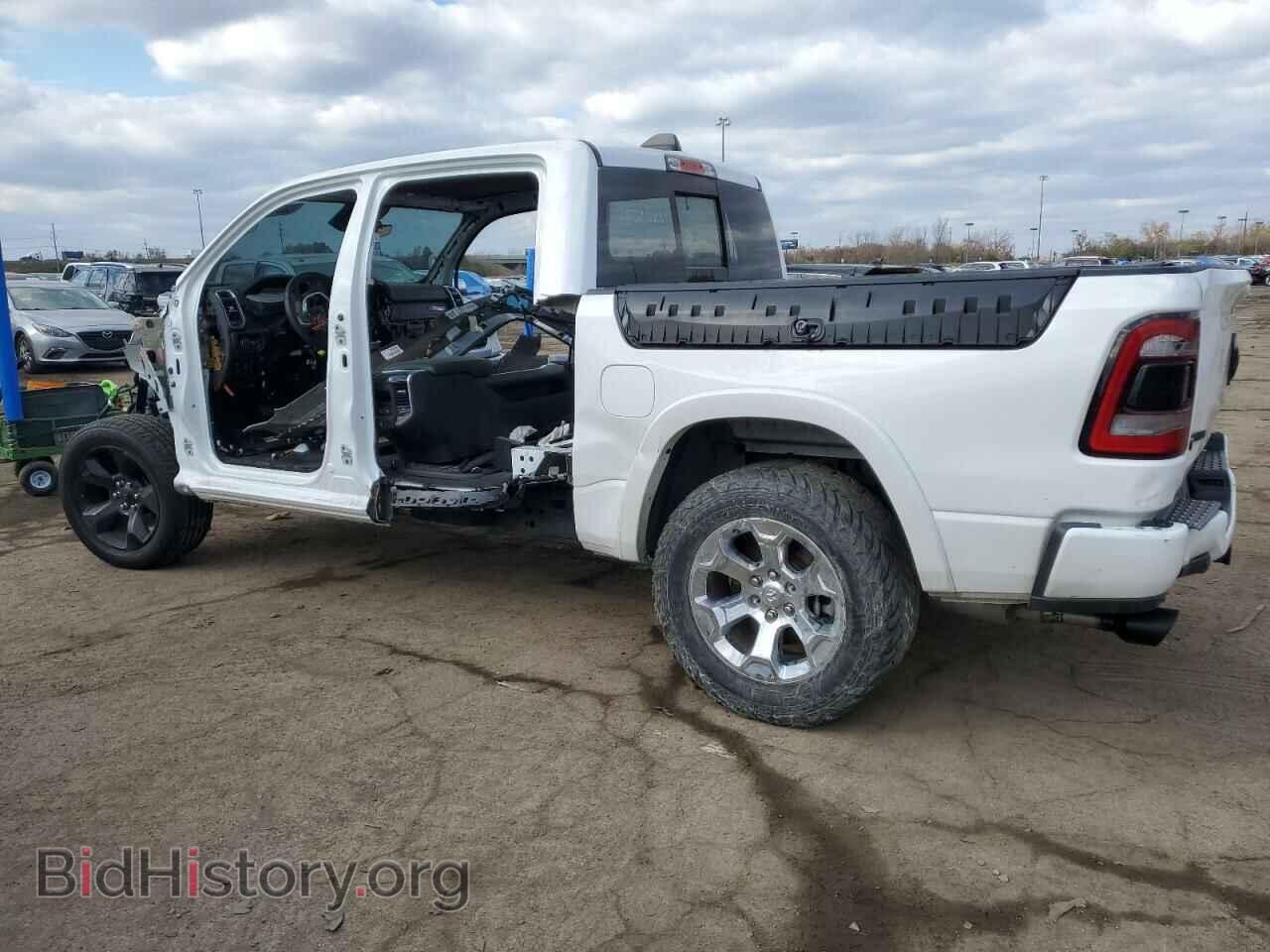 2020 RAM 1500 - VIN: 1C6SRFFT0LN131947 - Фото 2