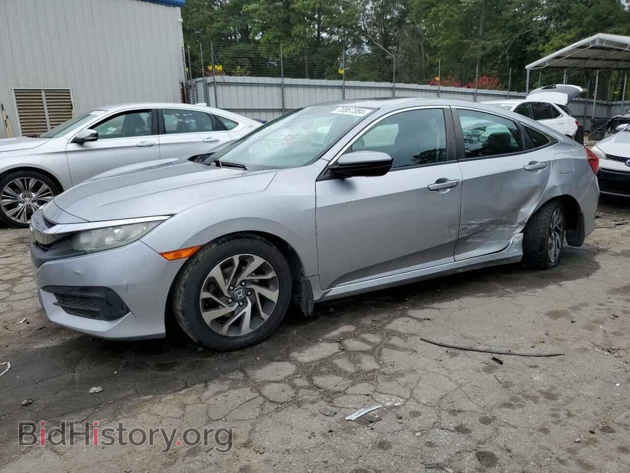 Фотография 19XFC2F77GE051806 - HONDA CIVIC 2016