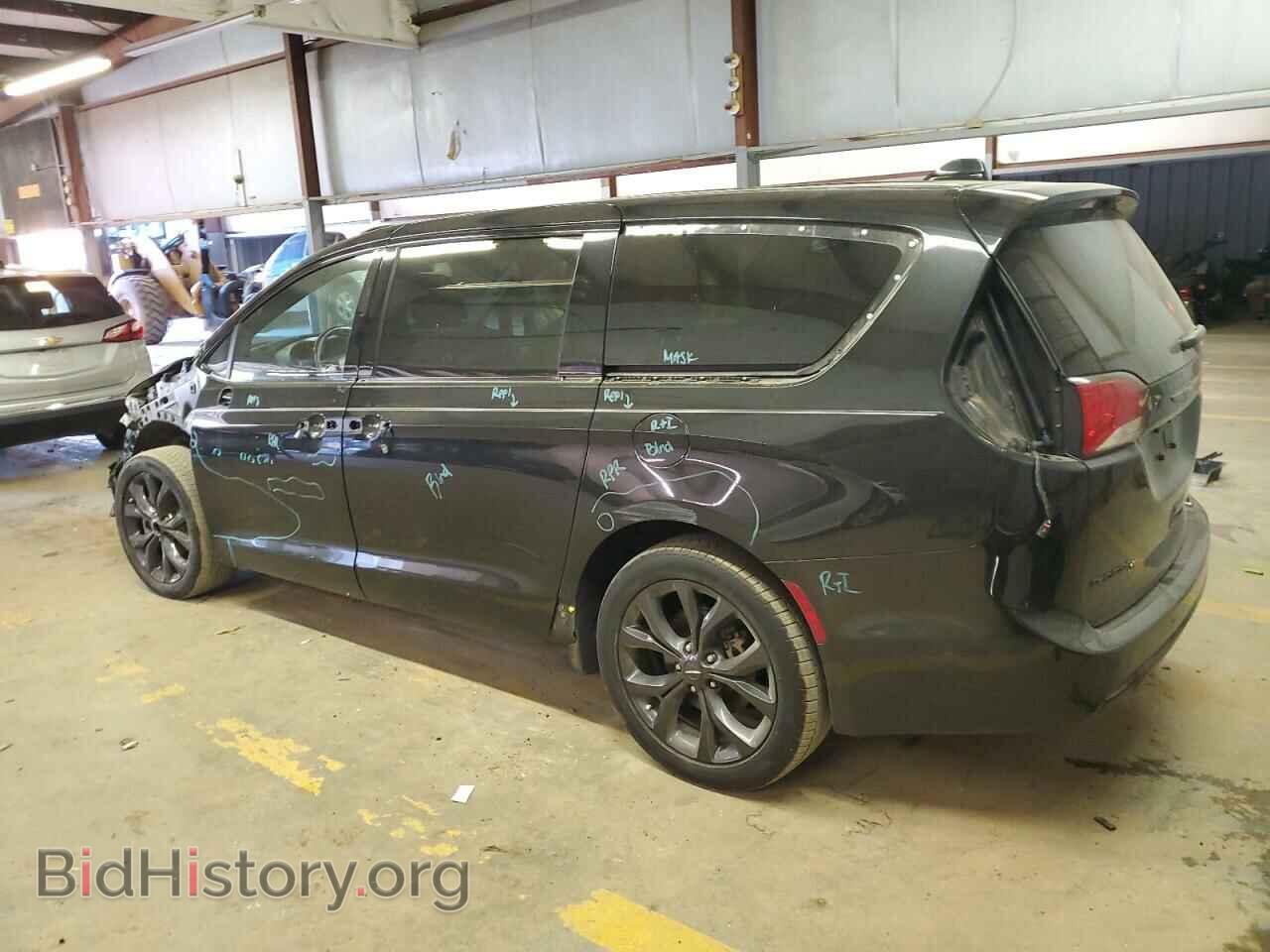 2019 CHRYSLER PACIFICA - VIN: 2C4RC1FGXKR604222 - Фото 2