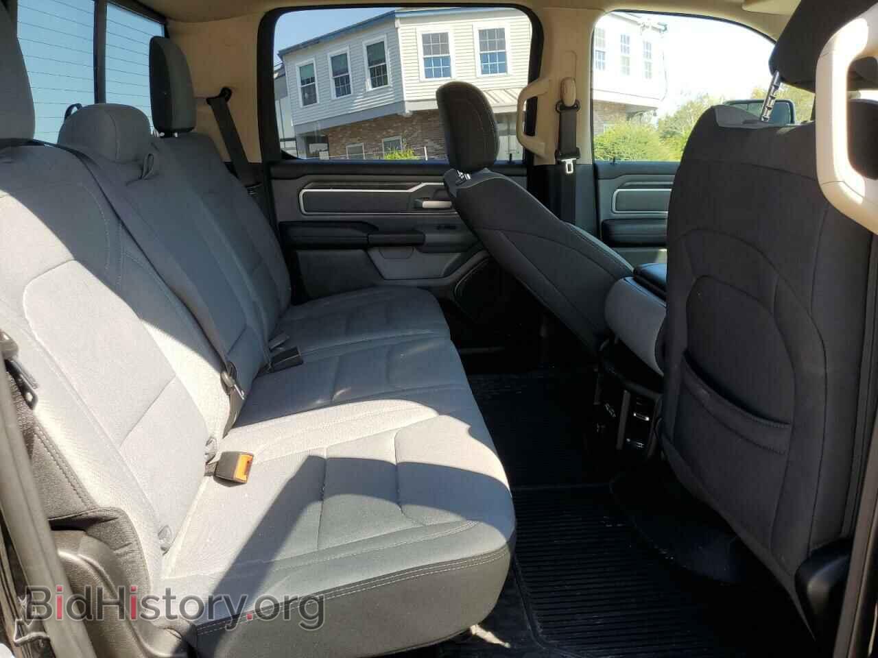 2020 RAM 1500 - VIN: 1C6SRFFT0LN398585 - Фото 10