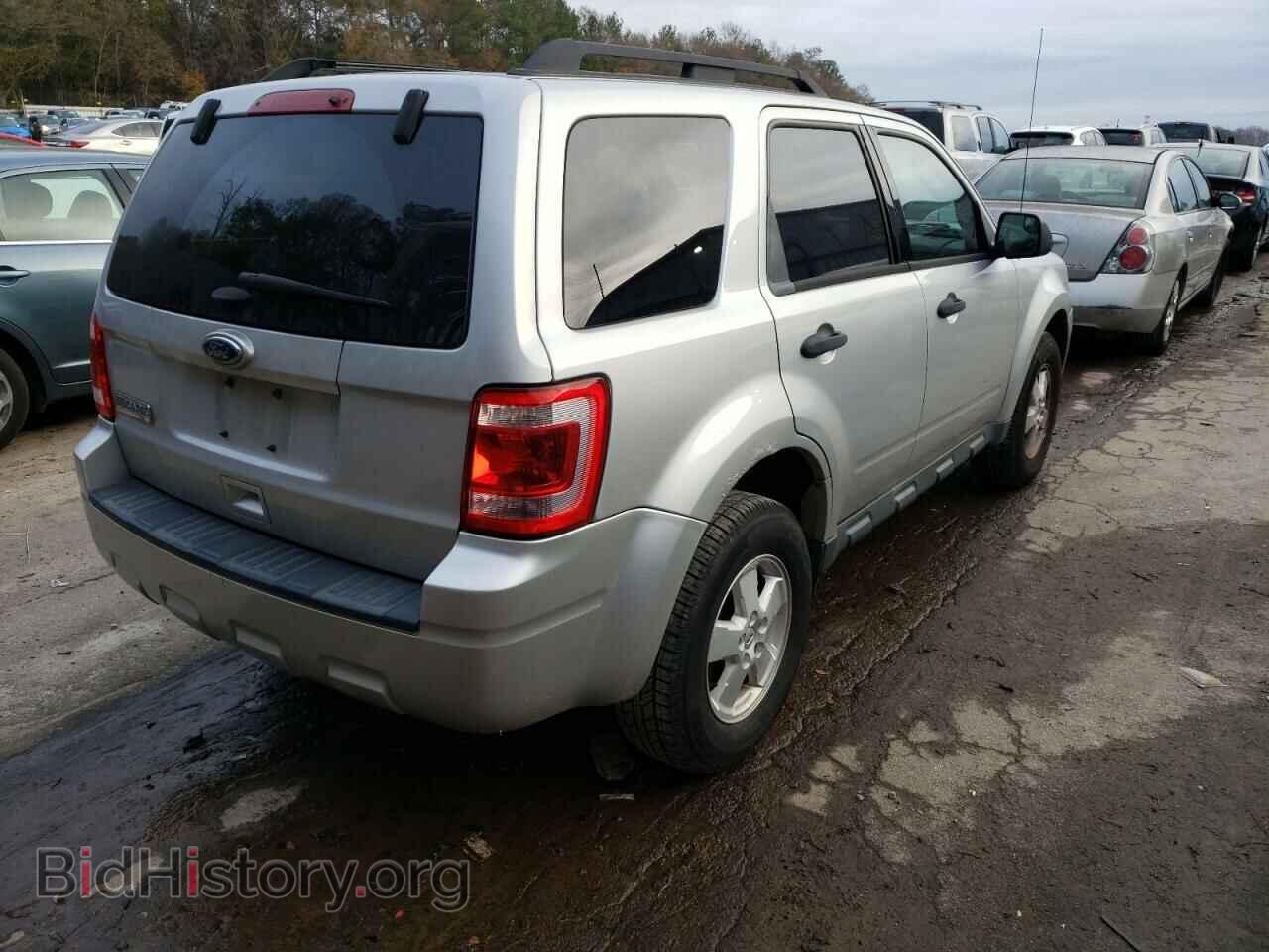 2012 FORD ESCAPE - VIN: 1FMCU0D70CKC79592 - Фото 3