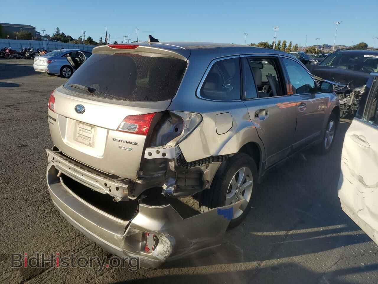 2014 SUBARU OUTBACK - VIN: 4S4BRBLC4E3289496 - Фото 3