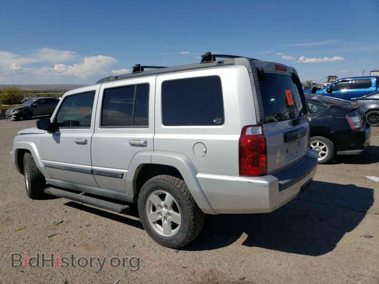 2007 JEEP COMMANDER - VIN: 1J8HH48PX7C633286 - Photo 2