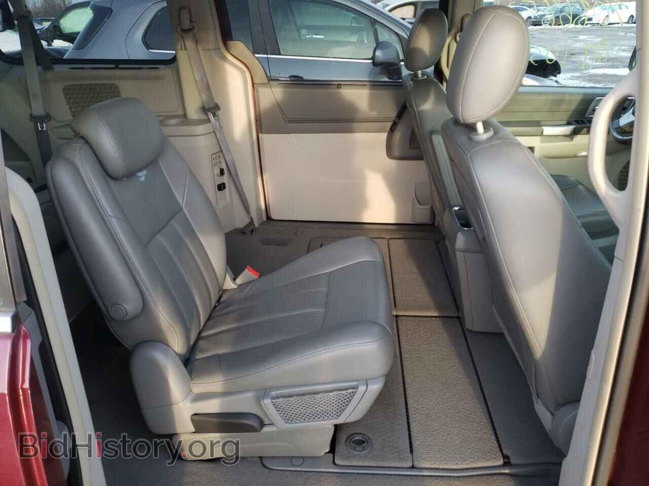 2008 CHRYSLER MINIVAN - VIN: 2A8HR54P78R836234 - Фото 6