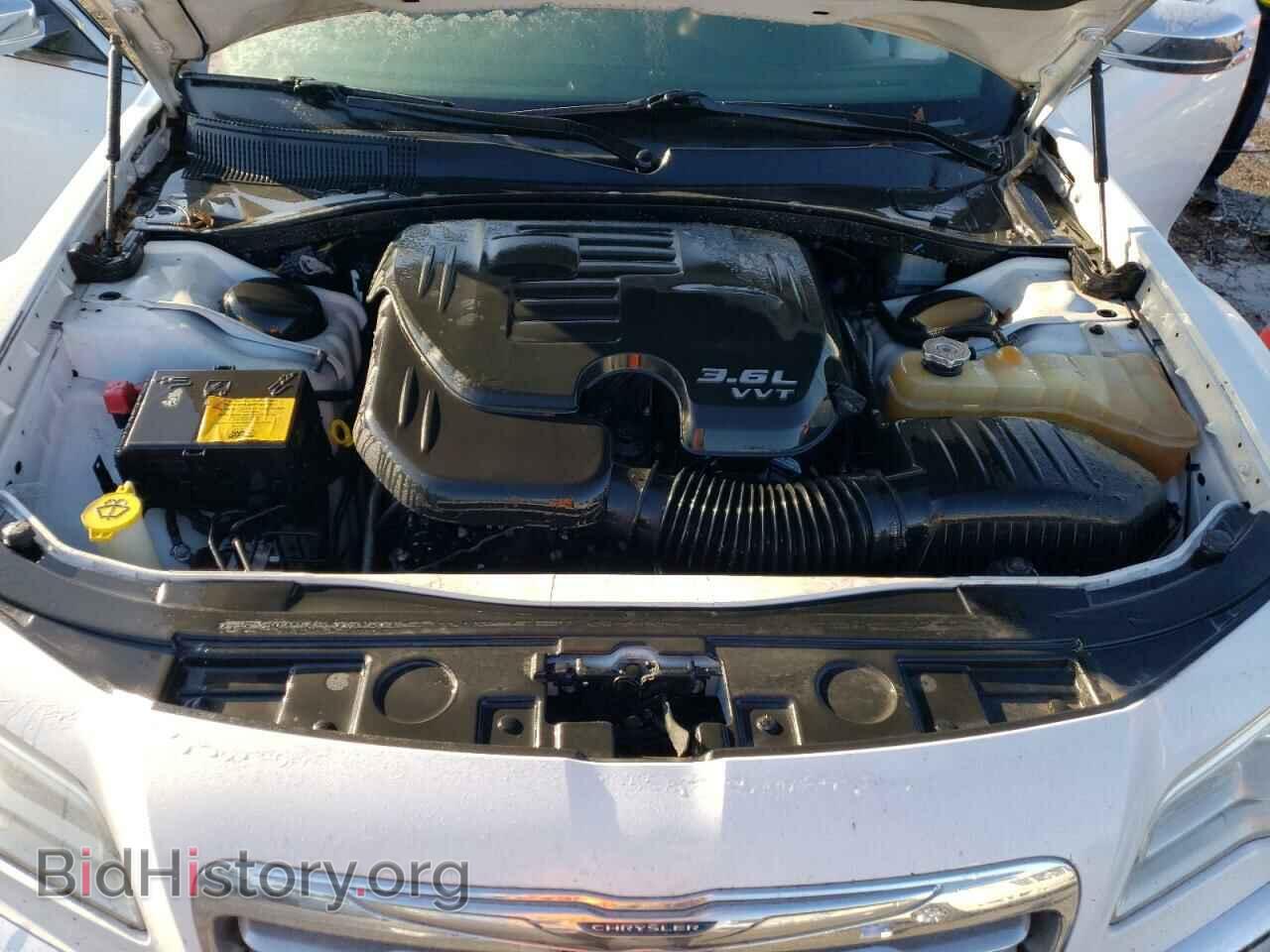 2011 CHRYSLER 300 - VIN: 2C3CA5CG5BH564729 - Фото 11