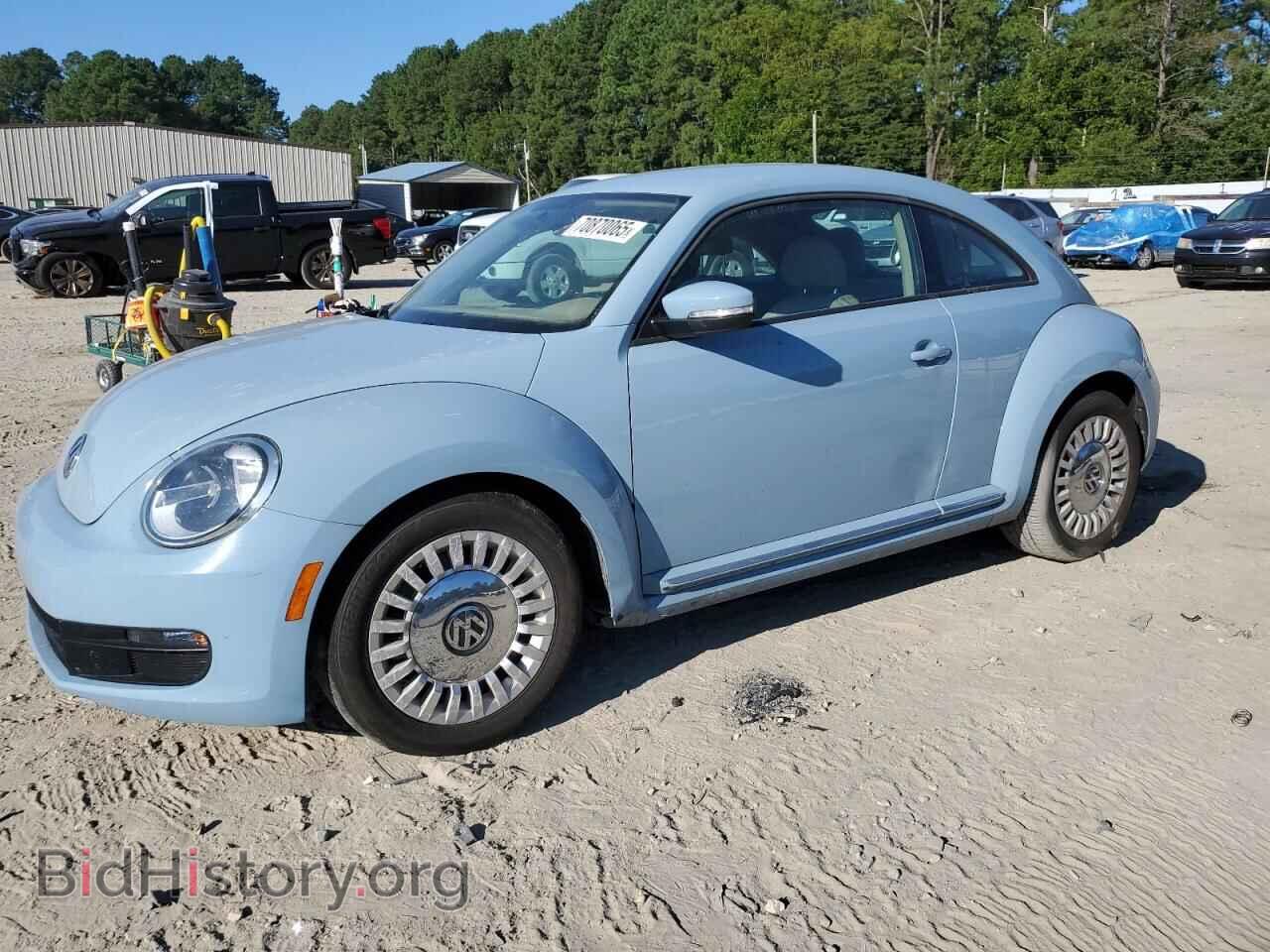 Photo 3VWJ17AT3EM633743 - VOLKSWAGEN BEETLE 2014