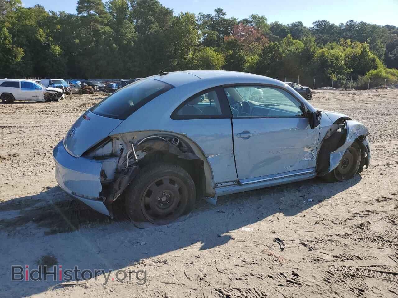 2014 VOLKSWAGEN BEETLE - VIN: 3VWJ17AT3EM633743 - Фото 3