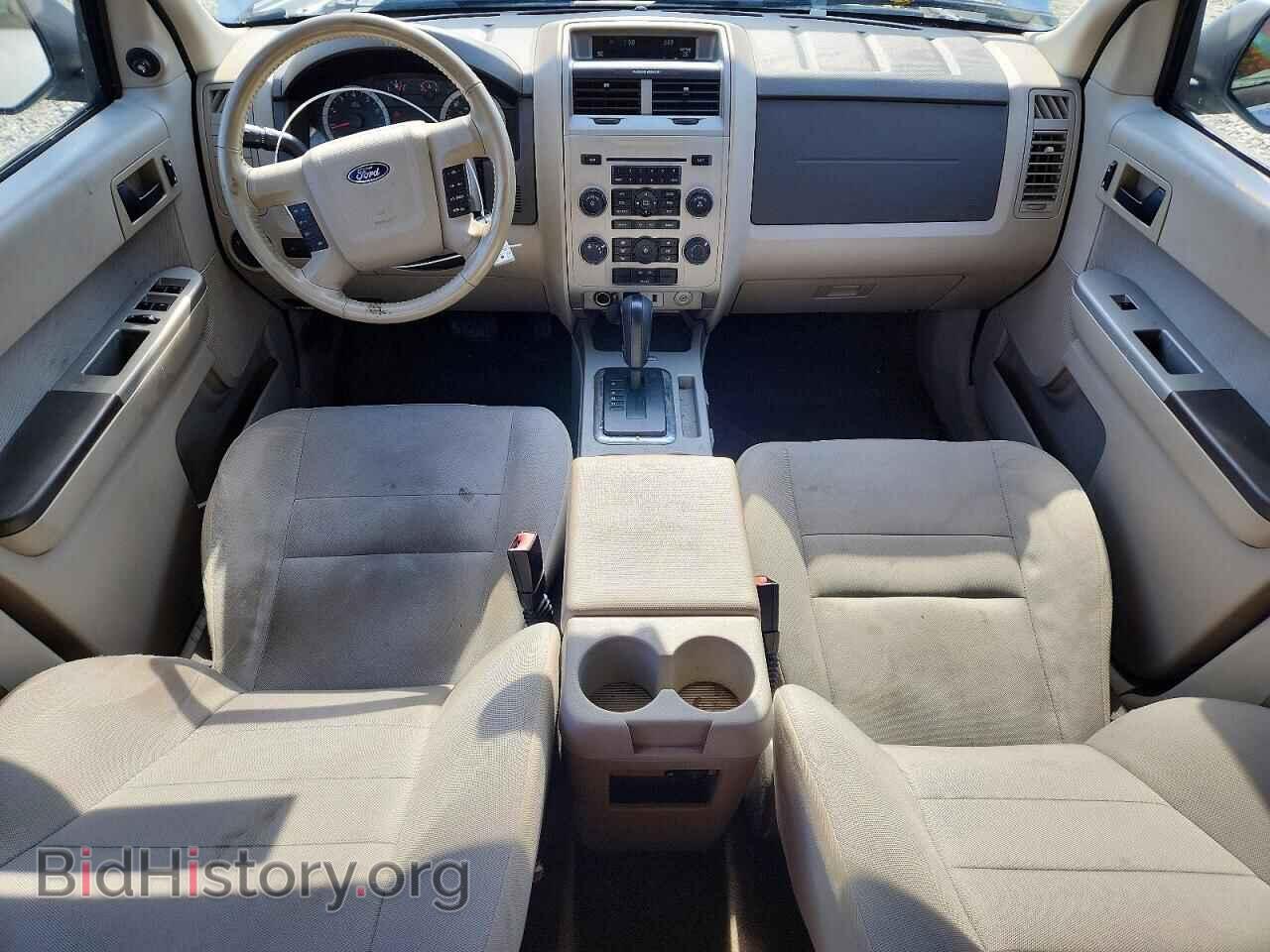 2011 FORD ESCAPE - VIN: 1FMCU9DG1BKB09034 - Фото 8