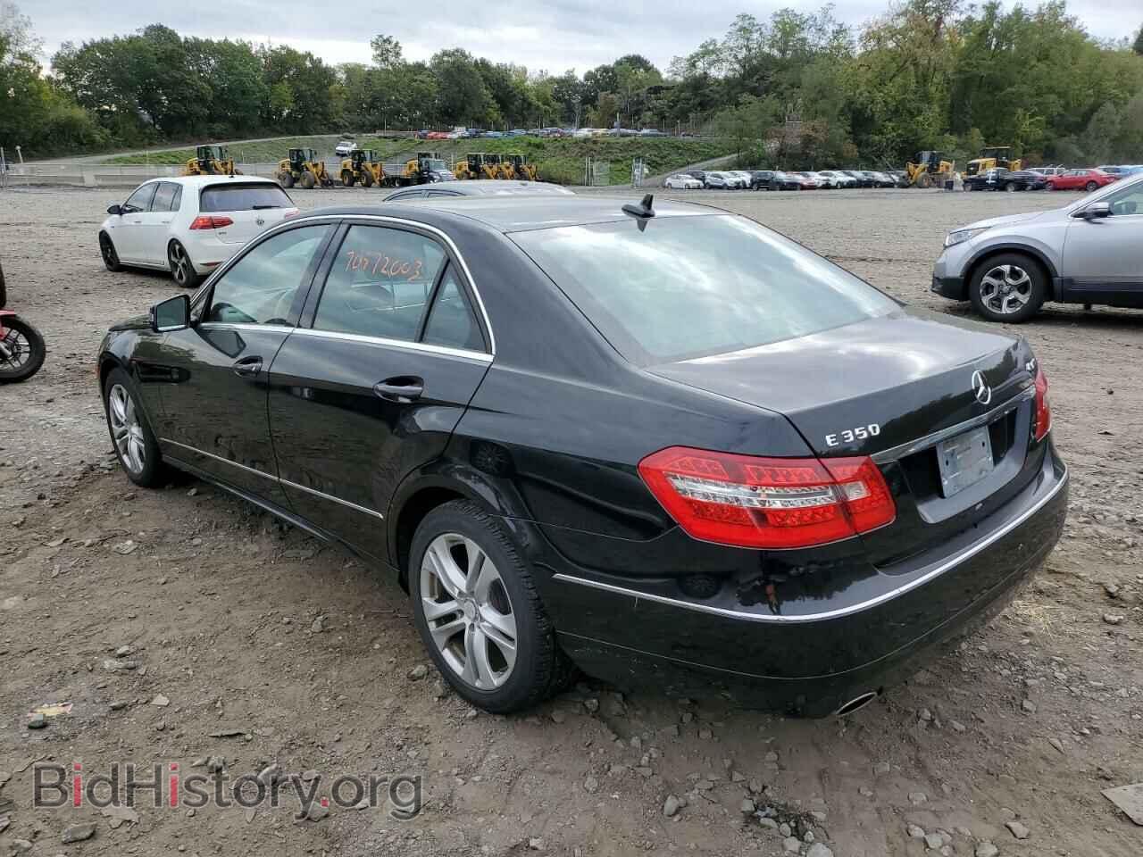 2011 MERCEDES-BENZ E-CLASS - VIN: WDDHF8HB7BA466369 - Фото 2