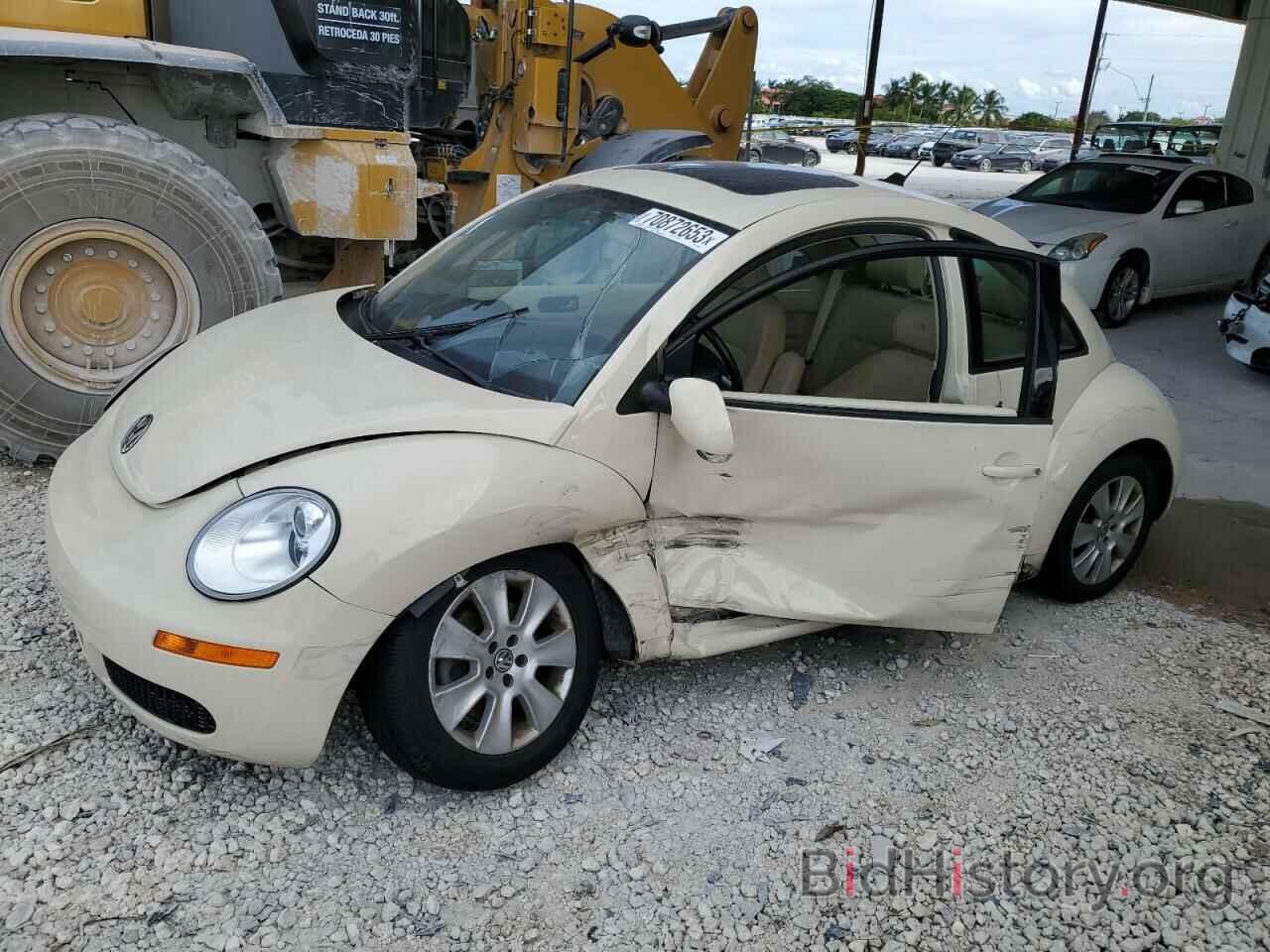 Photo 3VWRW31C49M506986 - VOLKSWAGEN BEETLE 2009