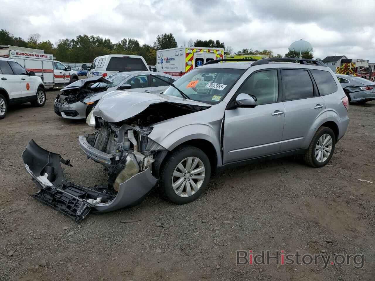 Photo JF2SHADC8CH463751 - SUBARU FORESTER 2012