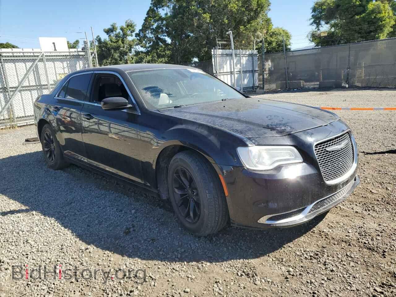 2016 CHRYSLER 300 - VIN: 2C3CCAAG1GH216827 - Фото 4