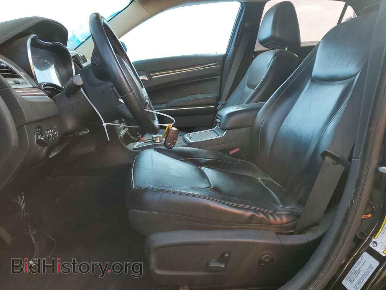 2016 CHRYSLER 300 - VIN: 2C3CCAAG1GH216827 - Фото 7