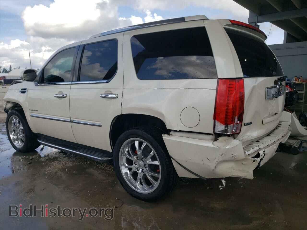 2011 CADILLAC ESCALADE - VIN: 1GYS3AEF6BR268126 - Фото 2