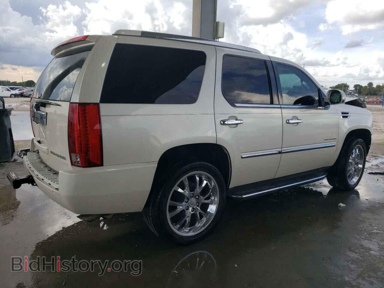 2011 CADILLAC ESCALADE - VIN: 1GYS3AEF6BR268126 - Фото 3