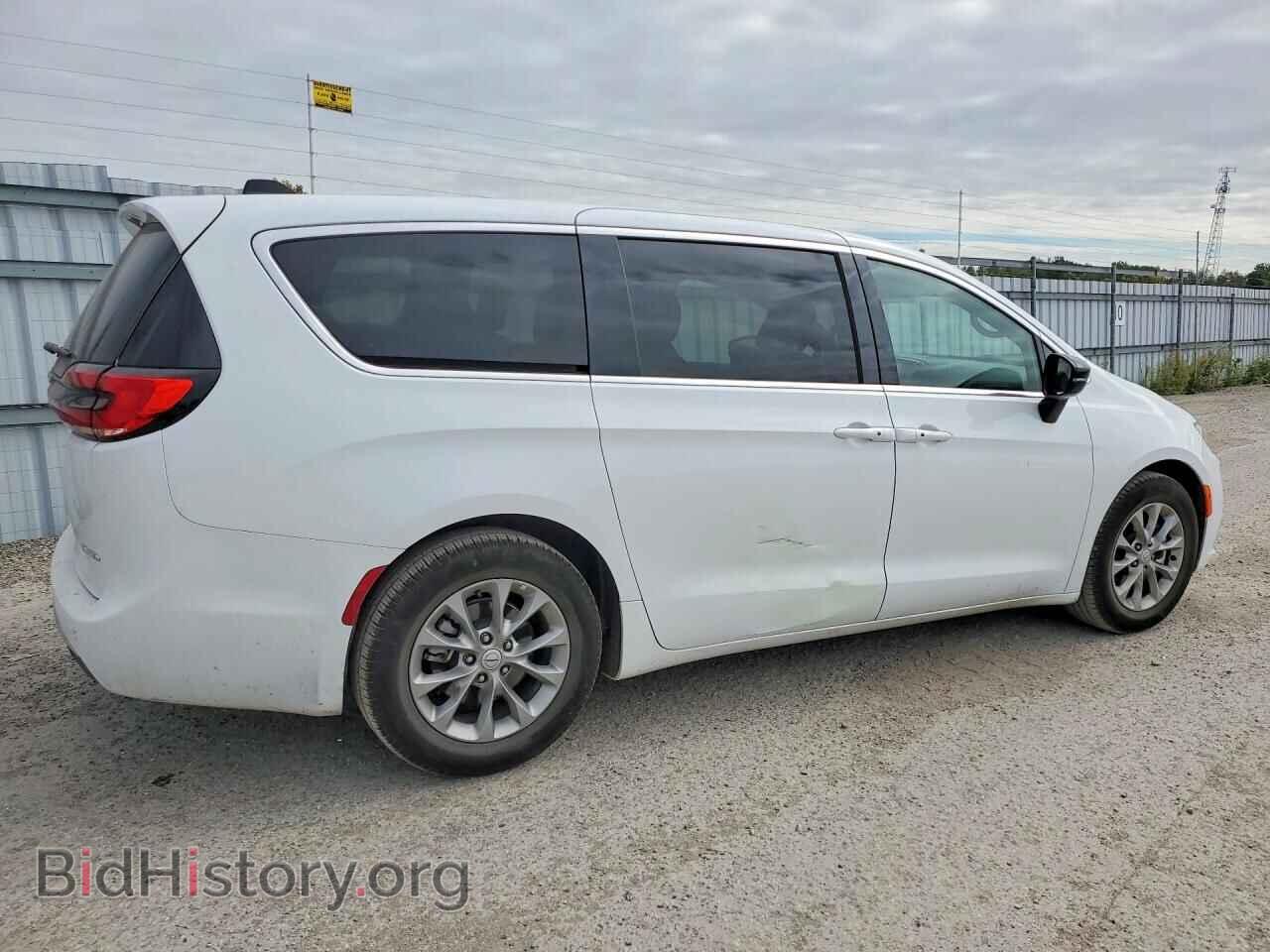 2026 CHRYSLER PACIFICA - VIN: 2C4RC1GG5TR279110 - Photo 3