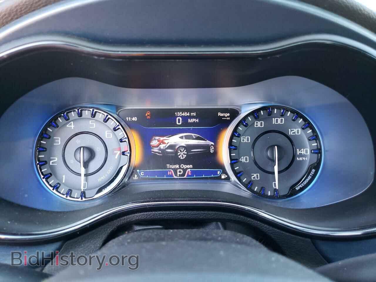 2015 CHRYSLER 200 - VIN: 1C3CCCDGXFN523331 - Фото 9