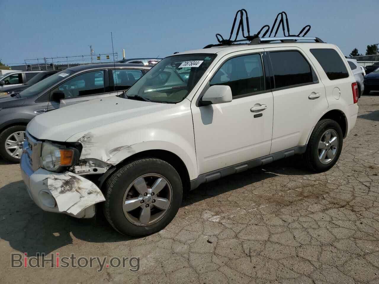 Фотография 1FMCU0EG9BKA67612 - FORD ESCAPE 2011